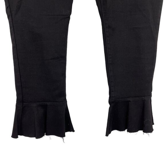 Levi's 711 Black Skinny Ankle Crop Ruffle Flare Hem Stretch Jeans Size 33 - Picture 9 of 16